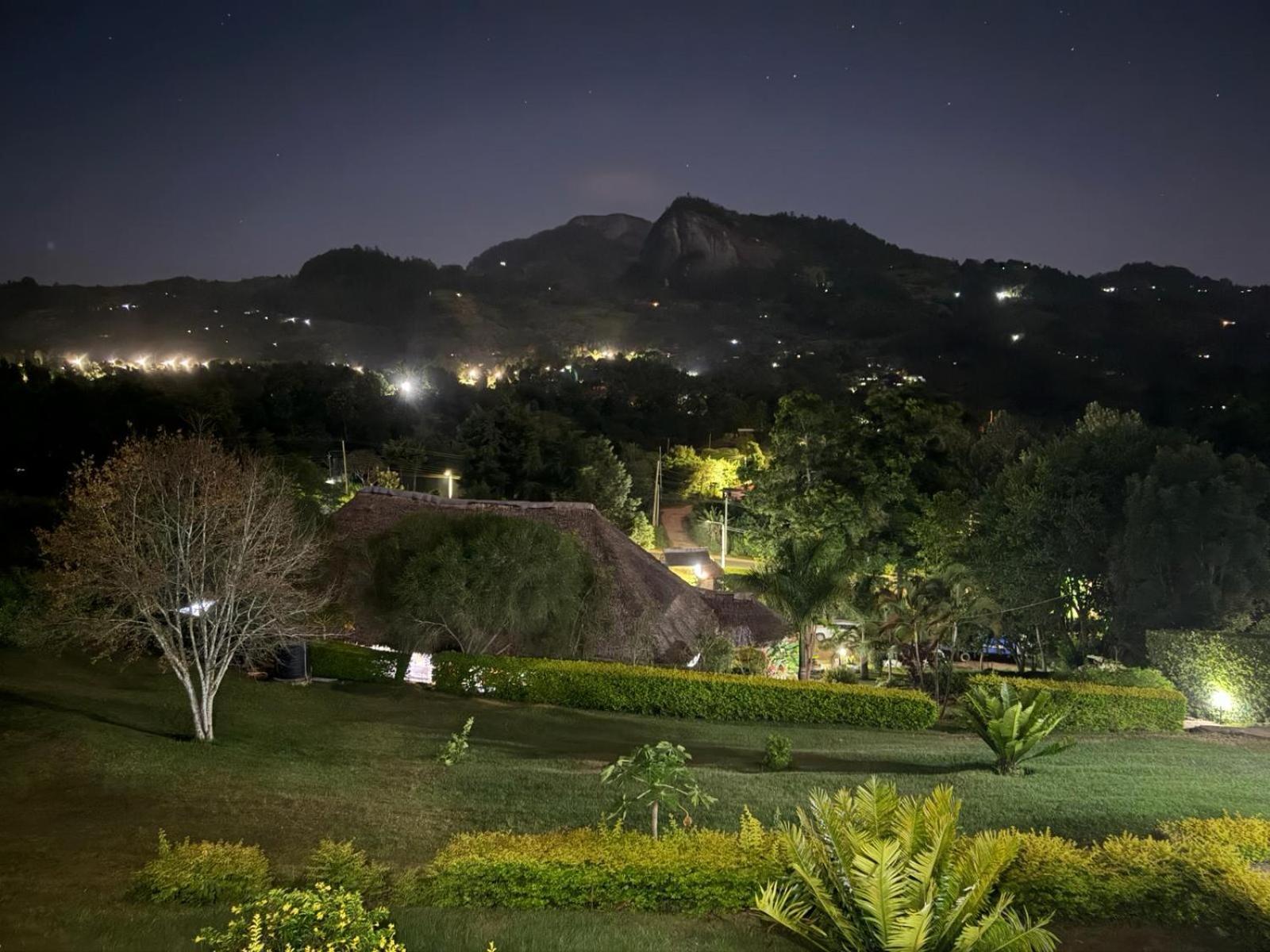 Taita Rocks Hotel Wundanyi Eksteriør bilde